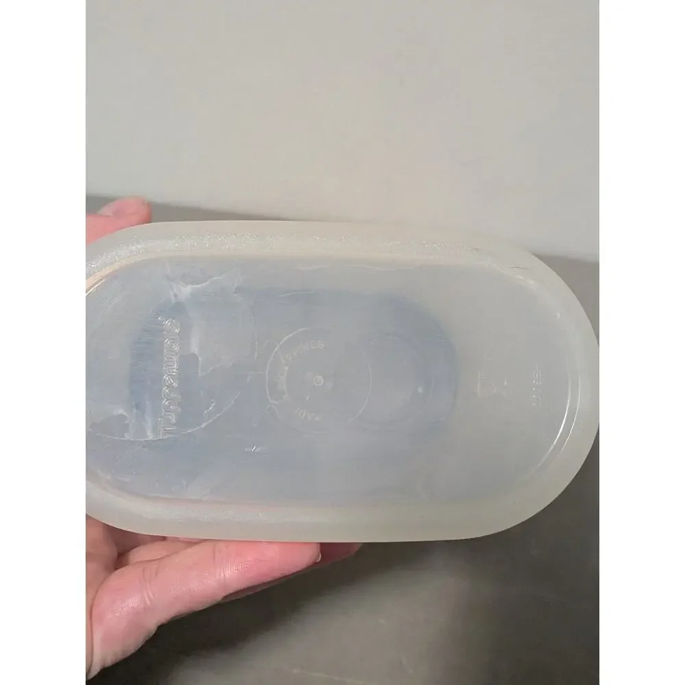 Vintage Tupperware Slimline 2 Quart Refrigerator Pitcher Sheer Base Blue Lid